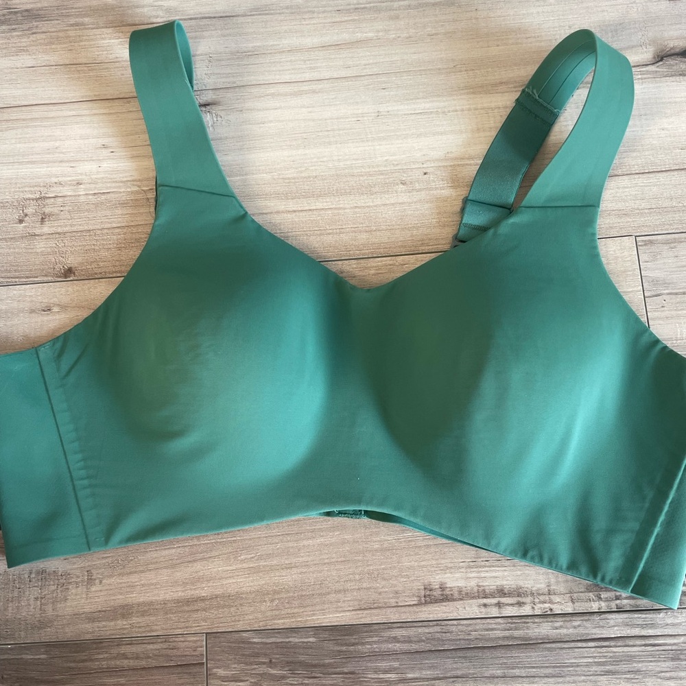 Very Gently Used Knix Catalyst Bra Size 2